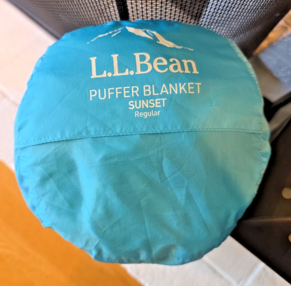 L.L. Bean Puffer Blanket Print Brilliant Blue Sunset NWT Camping Packable 520937